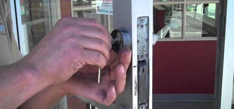 commercial door lock repair Valle Vista